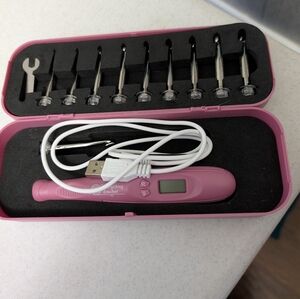 Everything Crochet Pink Crochet Hook Set with USB Cable-nice Set